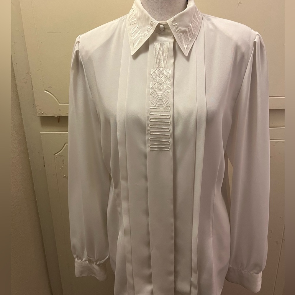 Lecaviar Long Sleeve button down Shirt
